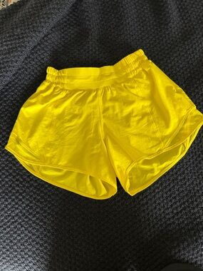 lululemon athletica Bright Yellow Women's Athletic Shorts size 4